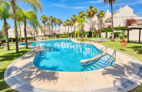 1107 Marbella Beach Front House - Photo 8