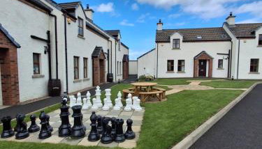 Outside of Coleraine Cottage - Foto 2