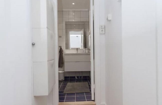 StayPlus Modern Studio Near Bislet Games - Photo 10