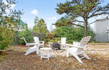 Salty Dolphin by Bayley Vacation Rentals - Foto 5