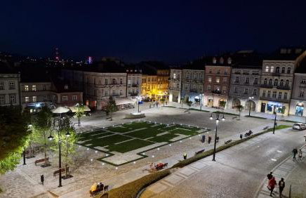 APARTAMENT GRODZKA1, 100 m2 przy przemyskim rynku z widokiem na rynek i panoramę miasta - Foto 14