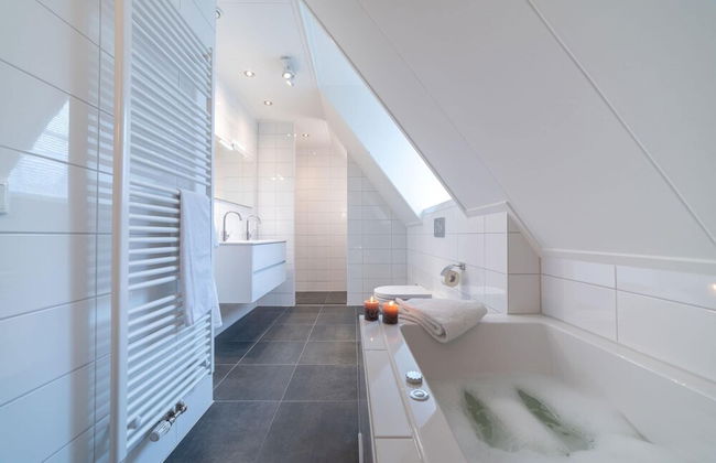 Luxury 8-person Wellness Villa With Sauna and Outdoor hot tub is Unique - Foto 69