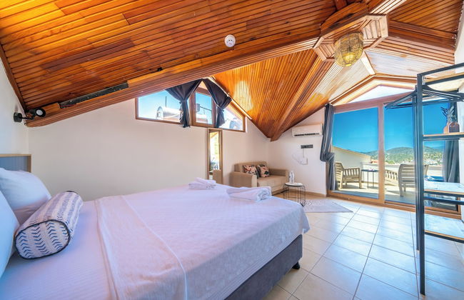 Bella Kas - Photo 53