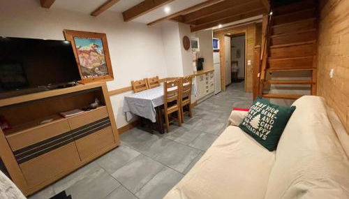 L ALPIN bel appartement avec terrasse dans vieille ferme de montagne rénovée - Foto 4