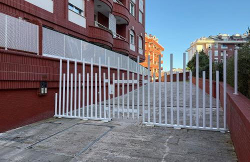 Castro Holidays - Céntrico Piscina Urbanización Garaje Gratis - Foto 58