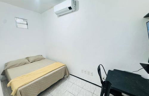 ap 2 quartos com ar e garagem bairro derby - Foto 4