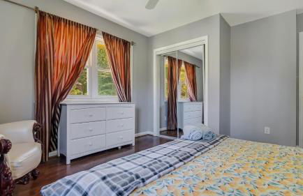 Luxury Lake Front Camelot Villa - Foto 24