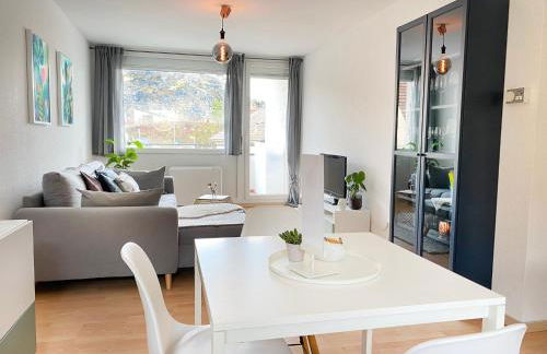Wohnliches Design Apartment in schöner Lage nahe Ulm & Science Park - Foto 1