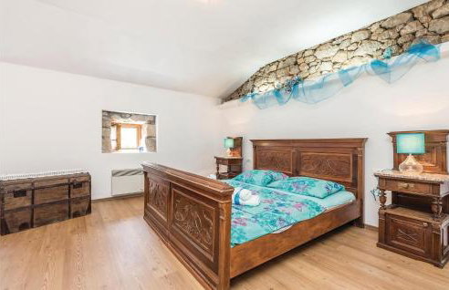 Stunning Home In Jurdani With Wifi - Photo 25