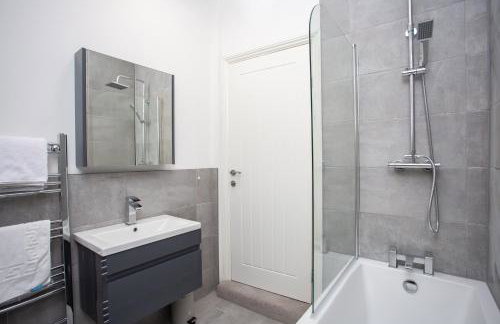 Vacant Nests The Tynemouth 3BR WiFi - Foto 19