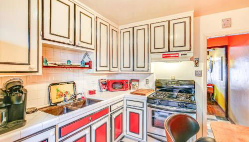 1 Mi to Ocean! Home with Rooftop Deck in Long Beach - Foto 4