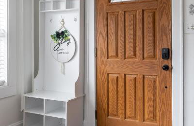 Luxury Short and Midterm Hyde Park Getaway - Photo 27