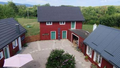 Three Little Birds Suite - Foto 1