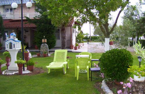 Verginia Studios - Photo 29