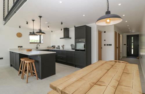 Tilia Barn - Photo 12