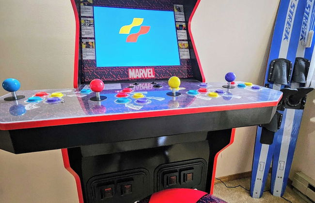 Shady Pines by Avantstay Enclosed Porch, Game Rooms, & Lake/beach Access! - Foto 33