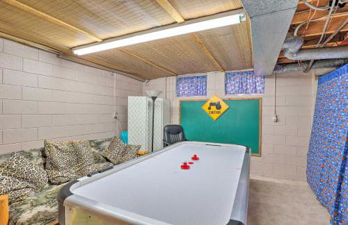 Stunning Fletcher Home Hot Tub and Fire Pit! - Foto 26