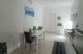 Intero Appartamento con Parcheggio Gratuito - Foto 25