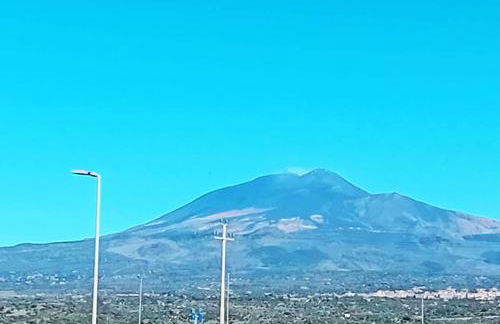 Casa Happy - La mansarda del sorriso con parcheggio privato a Valcorrente - Foto 25