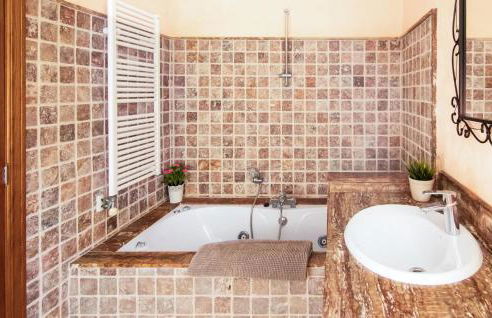 Lovely Home In Mallorca With Wifi - Photo 18