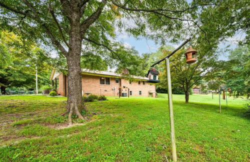 Game Nights, BBQs and Family Fun Union Grove Escape - Foto 27