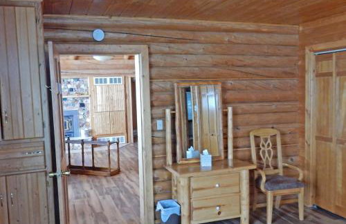 Wapiti Retreat at 22 West Cabins and Recreation - Foto 21