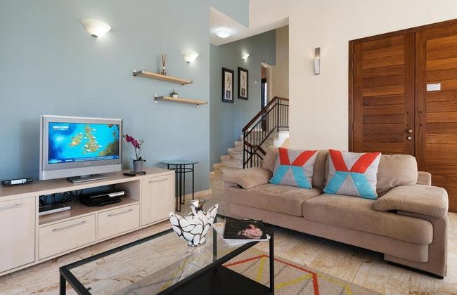 Villa 373 Dionysus in Kouklia - Photo 17