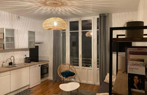 Hyper centre lumineux avec balcon - Foto 18