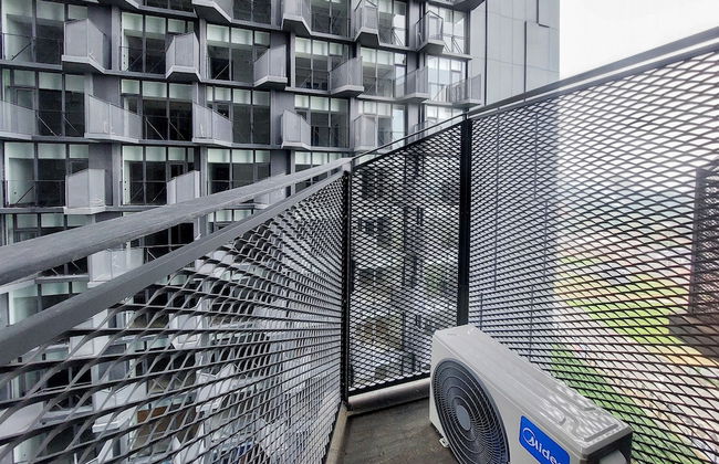 Studio Apartment With Sofa At Carstensz Residence - Foto 20