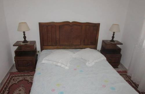 Charming house in Miranda do Corvo + Spacious terrace - Foto 15