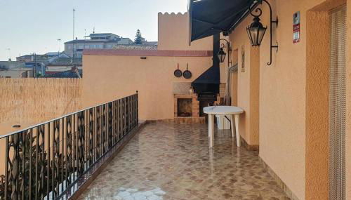 Stunning Home In Sant Jaume Del Domenys - Foto 3