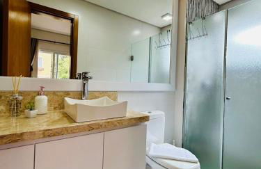 Apto Lindo e Completo com piscina e jacuzzi - Photo 9