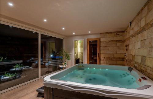 Luxury Villa David with swimming pool, sauna and jacuzzi - Foto 46