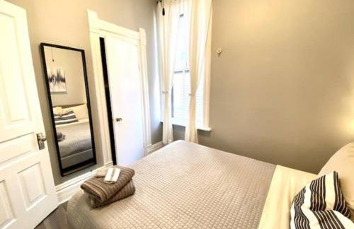 Spacious Historic Apartments In Lakeview Chicago - Walk to Wrigley, Nightlife, Shops, Hospitals - Foto 9
