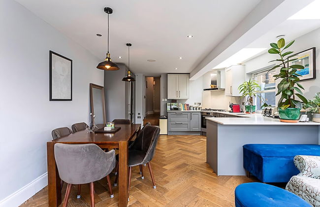 Modern and Spacious Colliers Wood Home - Foto 22