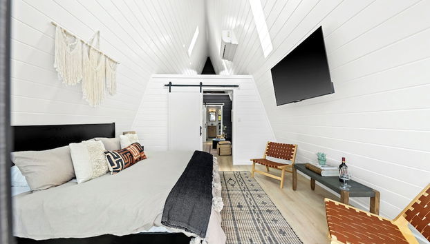 ARES Treehouse Fredericksburg - Foto 4, Habitación