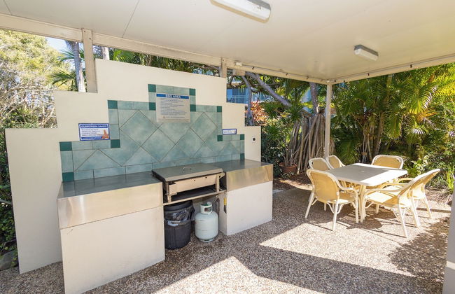 Currumbin Sands Holiday Apartments - Photo 77