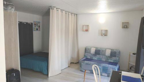 appartement centre ville du Boulou pour 2 adultes-2 enfants- check in 18h 20h check out 11h max juillet-aout 1 semaine minimum - Foto 5