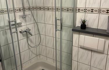 Modernes ruhiges Apartment in Scheidt, Uni-Nähe - Foto 11