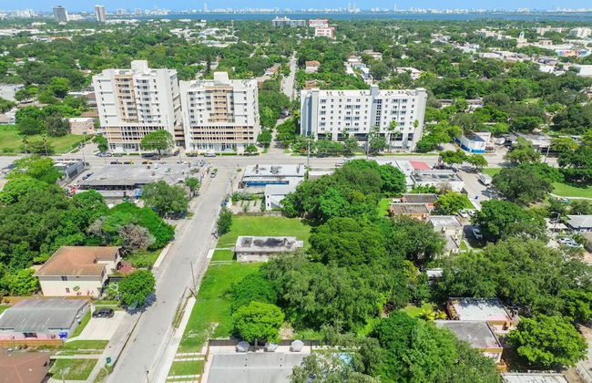 Fresh Modern With Pool Oasis - Foto 24