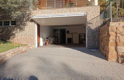 Precioso chalet 4 habitaciones con Piscina comunitaria - Photo 30