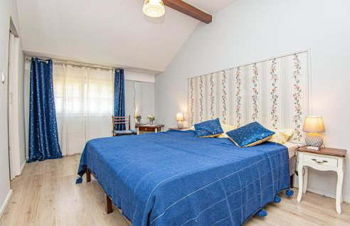5 Bedroom Lovely Apartment In Raslina - Foto 16