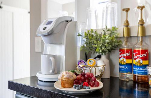 Scenic Mountain Getaway by the Park - Foto 49