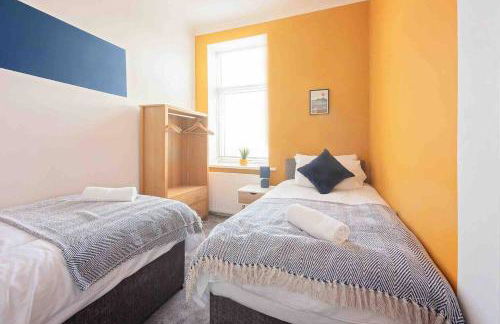 Stanley-3 Bdrm House Ideal for Contractors Near Beach - Foto 8