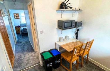 Badger Haven, Apartment 3 - Photo 6