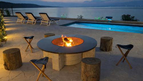 Villa Maritime - Exklusive Strandvilla mit beheiztem Pool, Grillhütte & Meerblick bei Zadar - Foto 5, sunbed