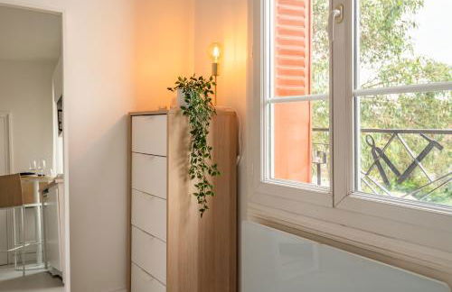 Proche Paris • Superbe studio refait à neuf • - Foto 10