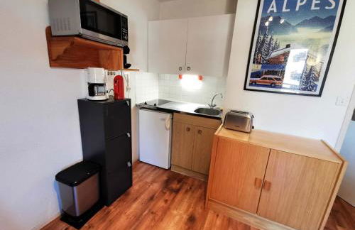 Studio confortable au pied des pistes, Belledonne - FR-1-771-18 - Foto 10