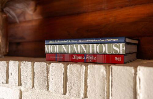 Iconic Chalet with Sauna, Hot Tub, Fire Pit, Plunge - Foto 19