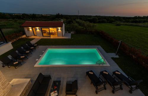 Villa Brtonigla, luksuzna kuća sa pogledom na more - Foto 10